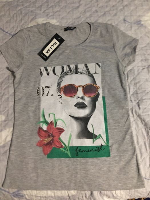 Майка женская модная. Новая.