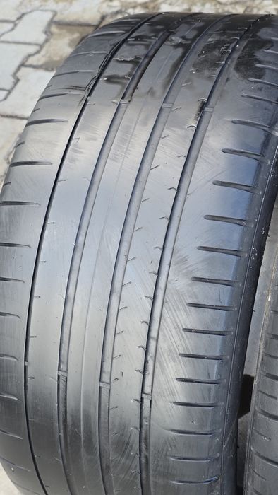 275 40 19 Pirelli    .