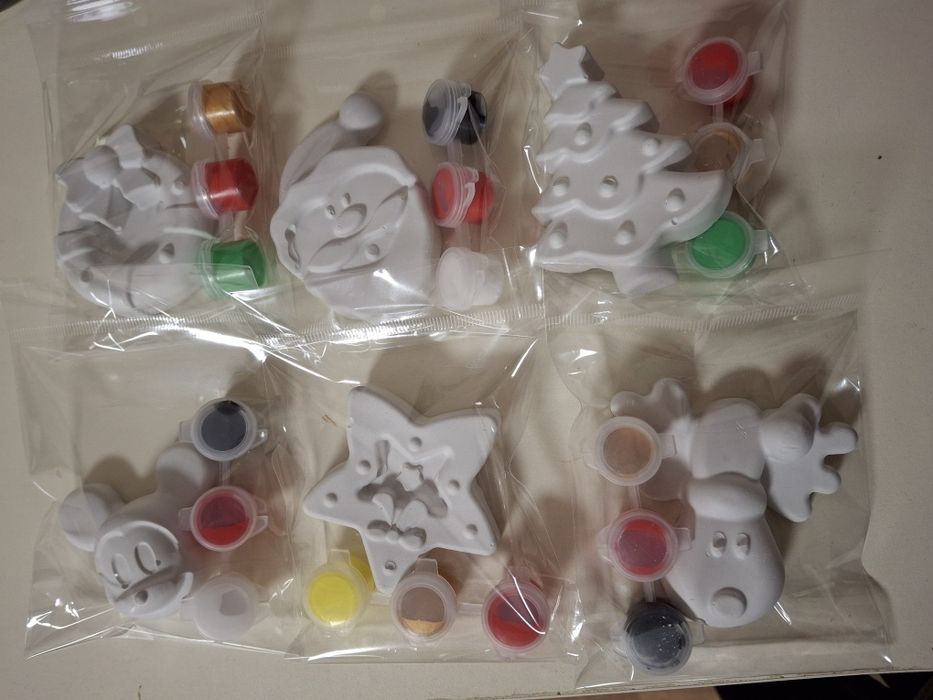 Гипсови фигурки за оцветяване