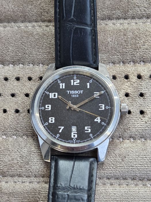 Продам часы TISSOT