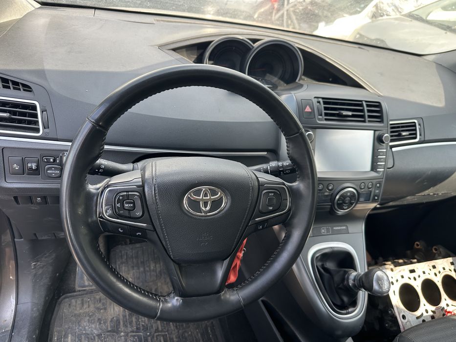 Тойота Версо Toyota Verso 1.6d4d 112кс 2017г На части!