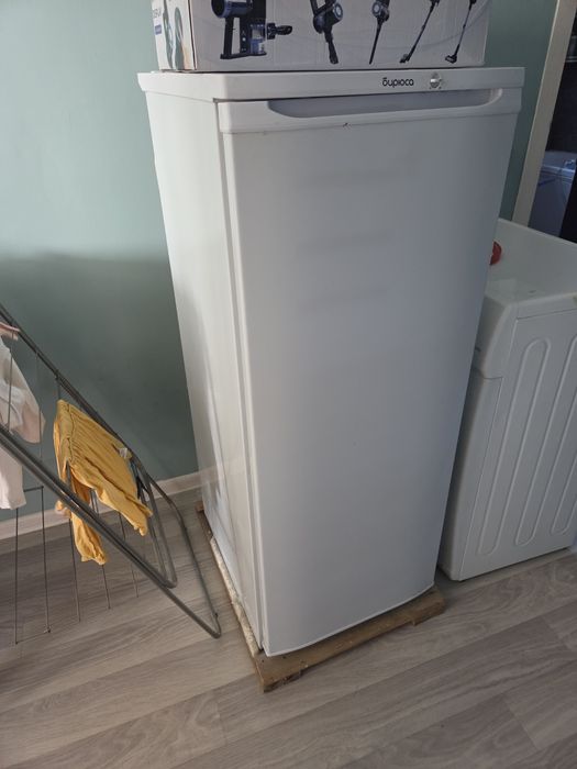Продам холодильник бирюса