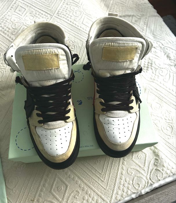 Off White Vulcanized high top