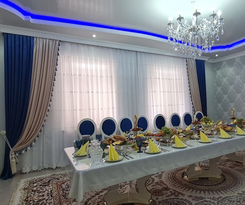 Продаются овальные стулья