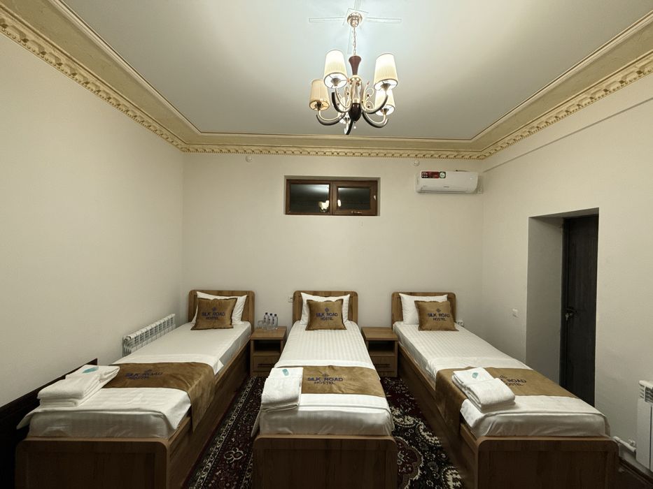 HOSTEL silk road