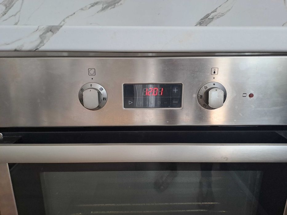 Фурна за вграждане Gorenje EVP241-442M