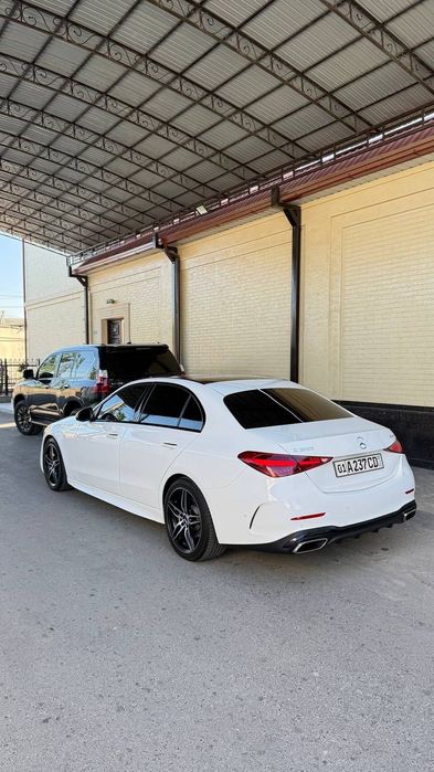 Mercedes-Benz C 300 2023 — 4