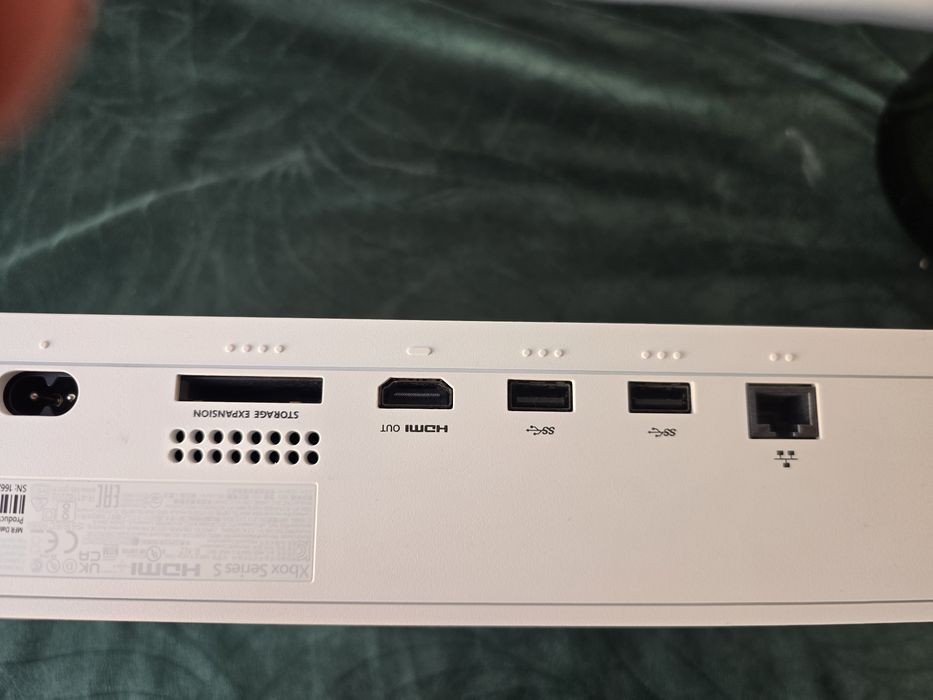 Consolă Microsoft Xbox Series S (512GB SSD) + Controler Wireless alb