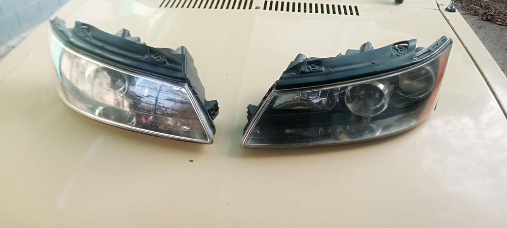 Фары передние от Хундай соната "6"NF.