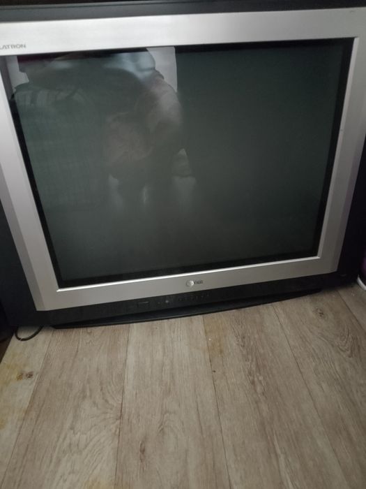 Телевизор LG 10.000