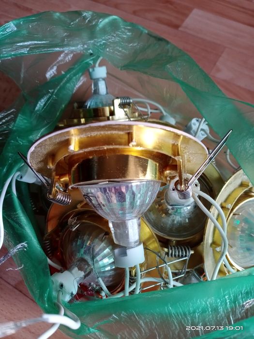 Точные лампы, светильники