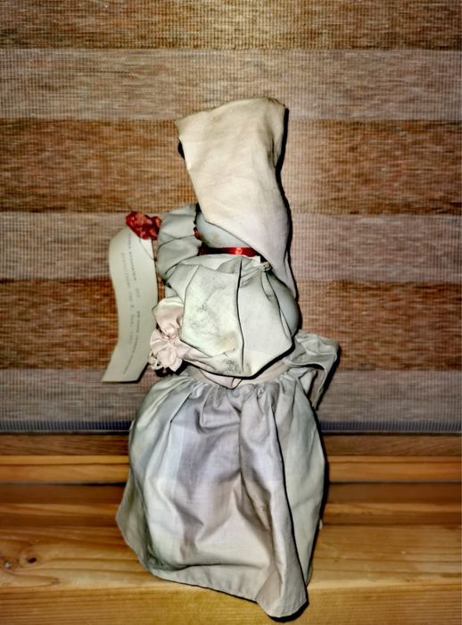 Керамична кукла фигура бутилка wodka polska от 1962 г не отваряна !