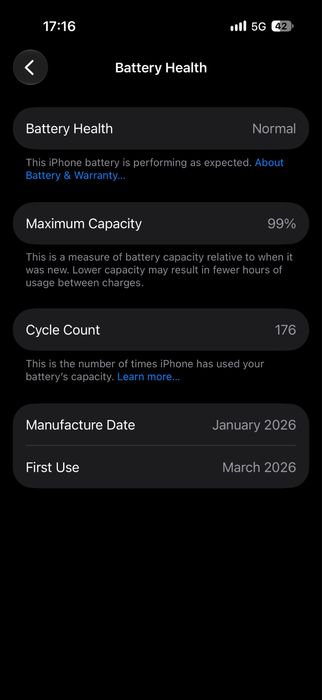 Продавам iPhone 17 256 GB