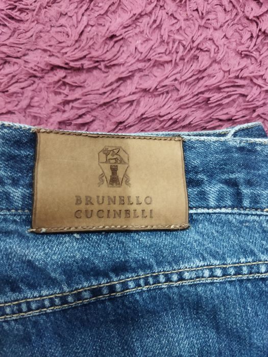 Продам джинсы Brunello cucinelli