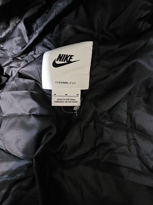 Яке чисто ново nike