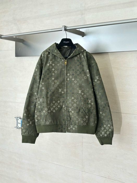 Hanorac Louis Vuitton Calitate Premium