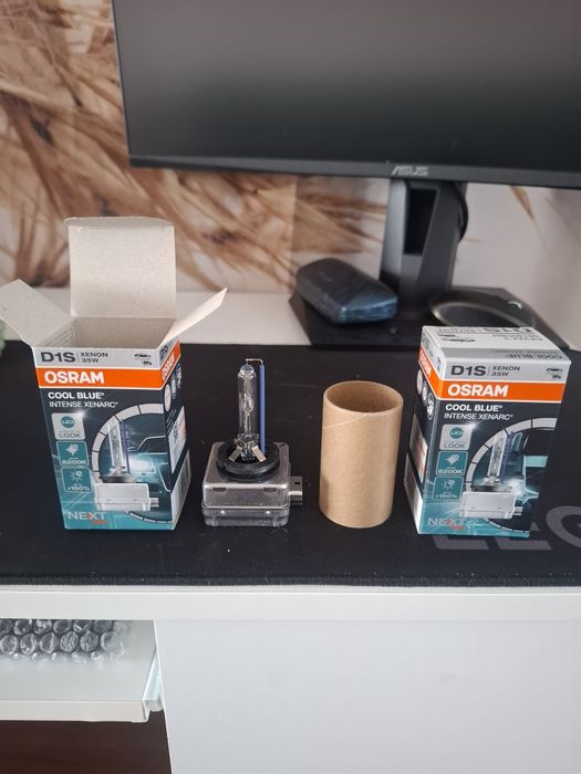 Becuri Bixenon D1S Cool Blue