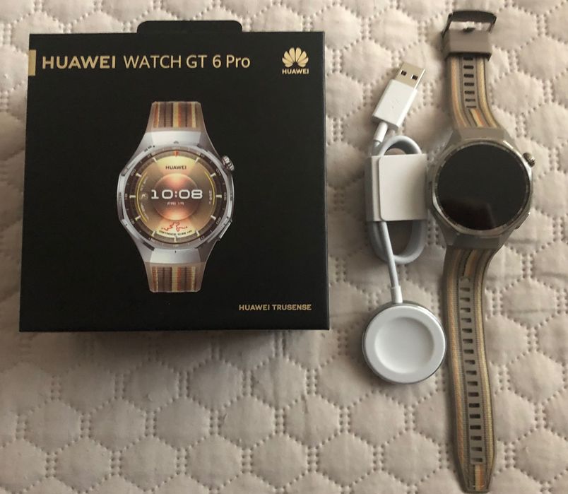 Продавам Huawei Watch GT 6 Pro