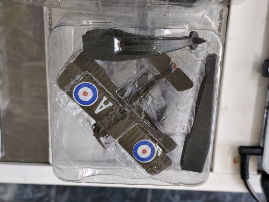 Метални макети на самолети Нови Amer