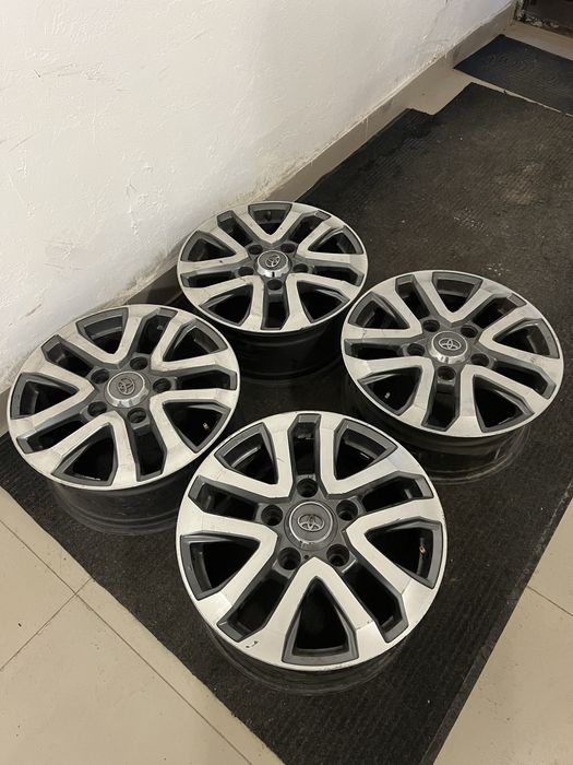 Диски  4 шт от TOYOTA LEXUS