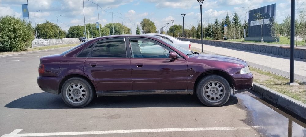 Продам Ауди А4 Б5 хорошеем состязаний