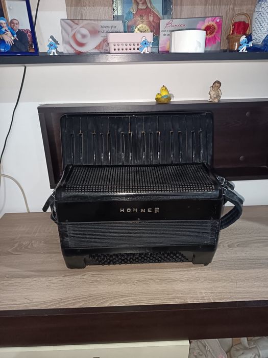 Vand Hohner 80 bași