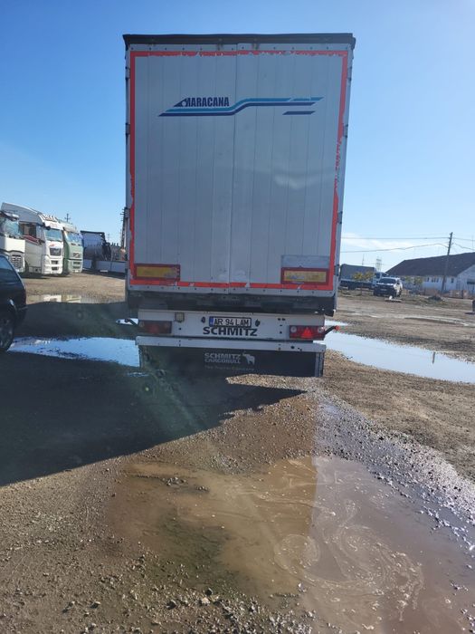 Vând camion Iveco, stare bunã de funcționare