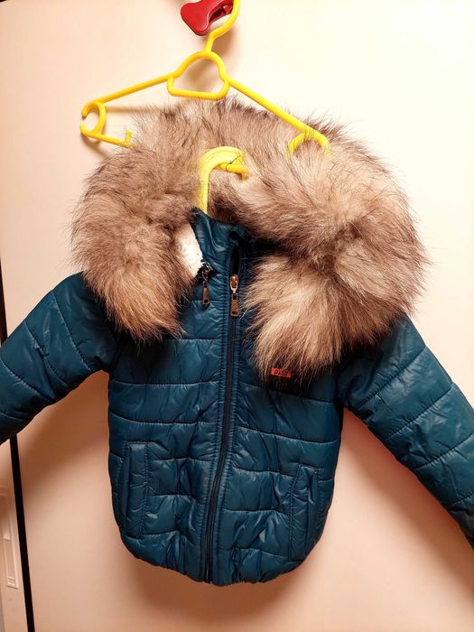 Яке с естествен косъм