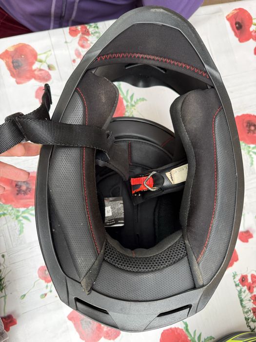 Vand casca moto/atv, marimea M , detin 3 buc.