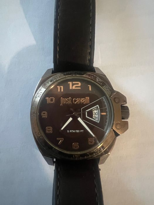 Часовник: Just Cavalli