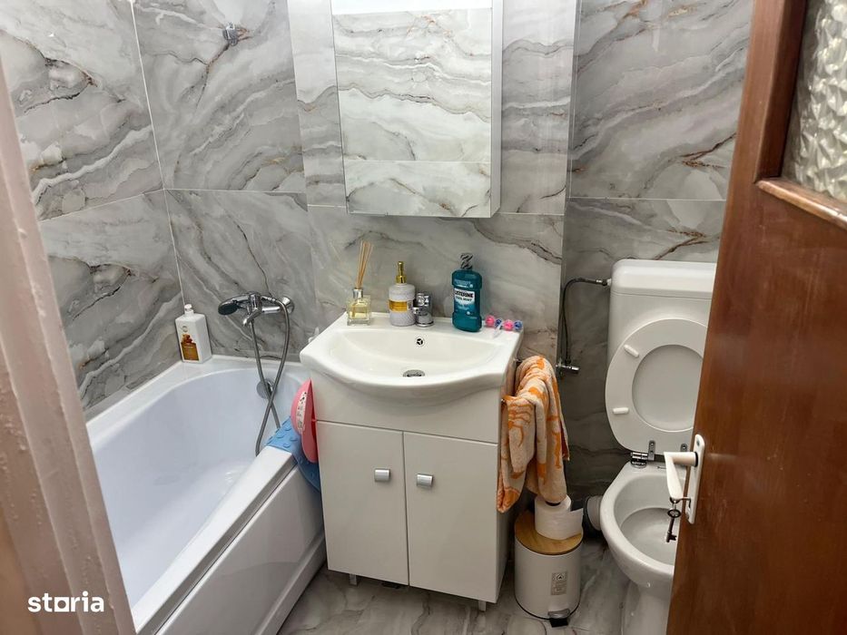 Vanzari Apartamente 2 camere CARTIER MILITARI