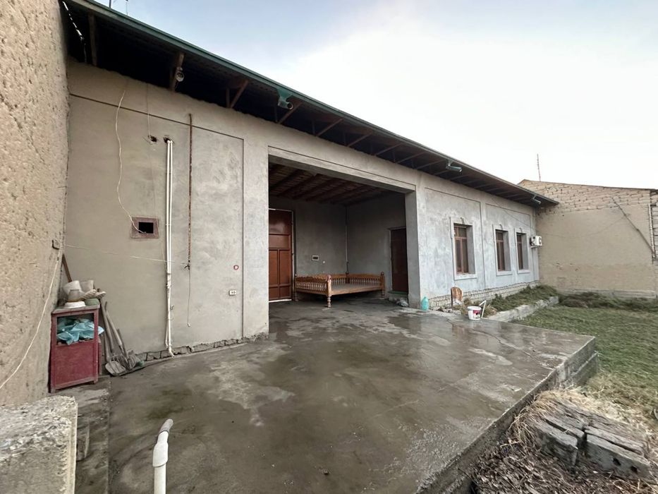 Найман махалласида 9сотохли ховли сотилади