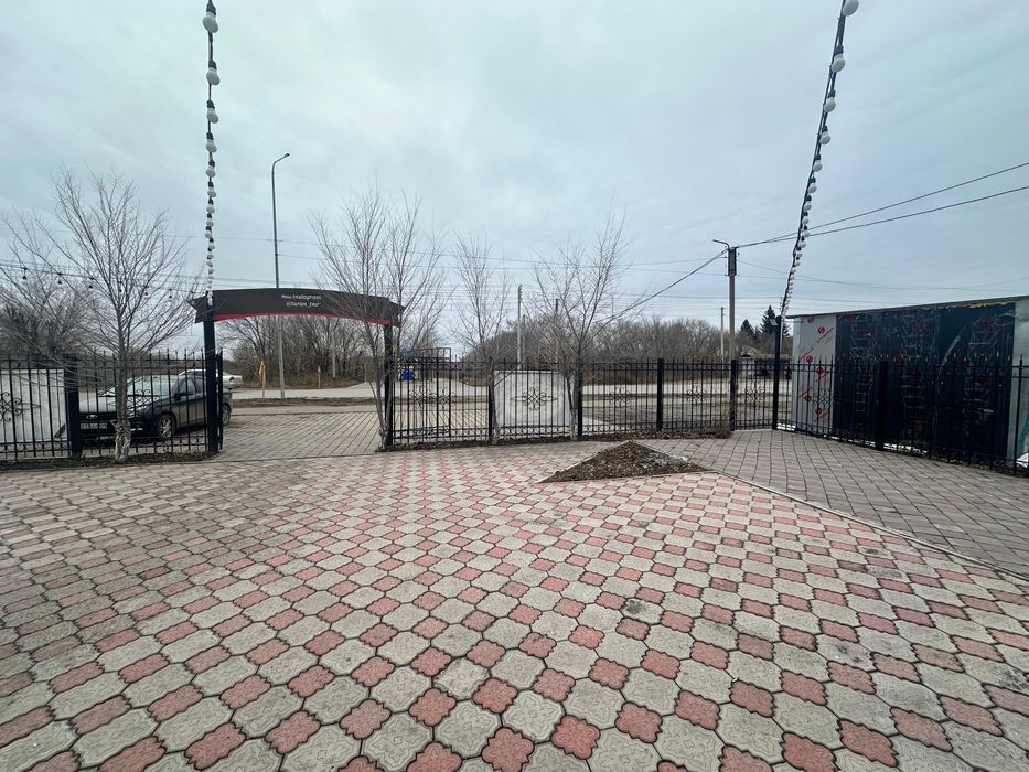 Продам кафе по адресу пр.Республики 148