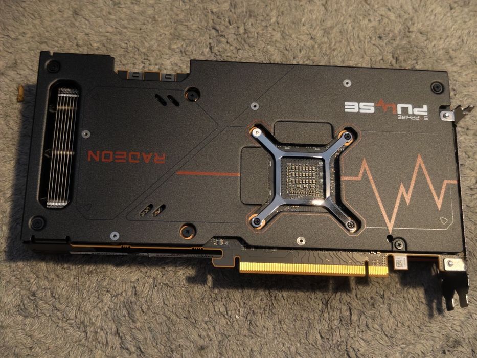Placa video gaming AMD rx 7600xt 16gb