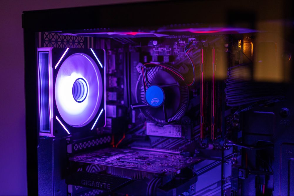 PC Gaming i5 9400F/ GTX 1650/ 24GB DDR4/SSD+HDD