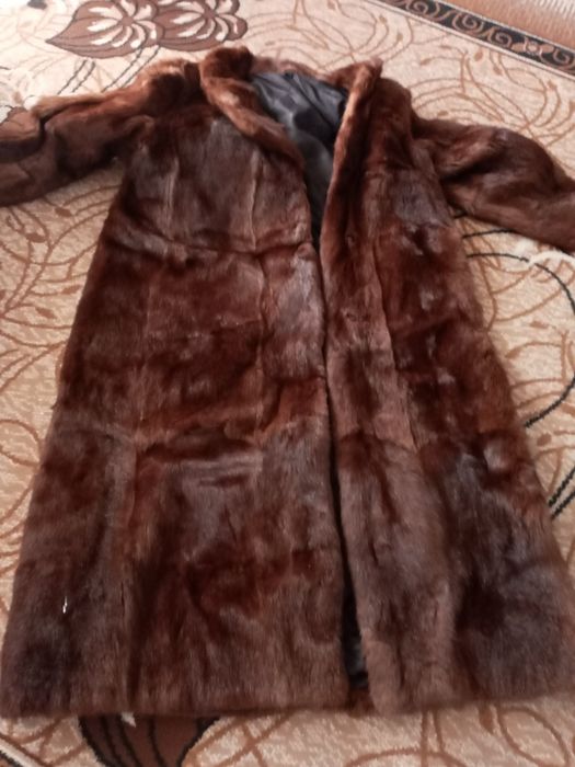Продам Шуба сурковая
