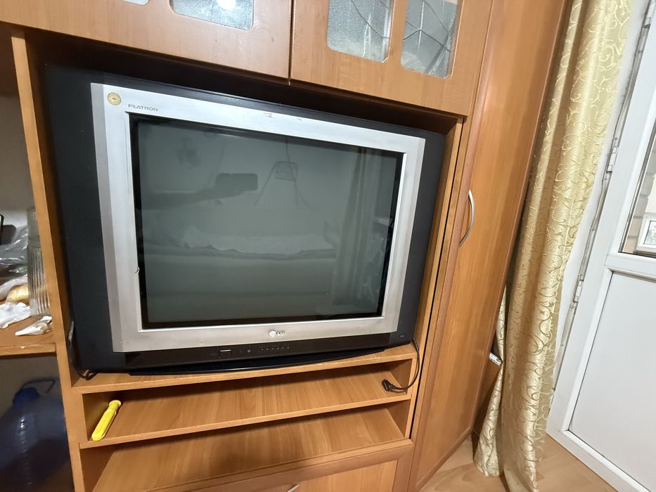 Б/у телевизор LG