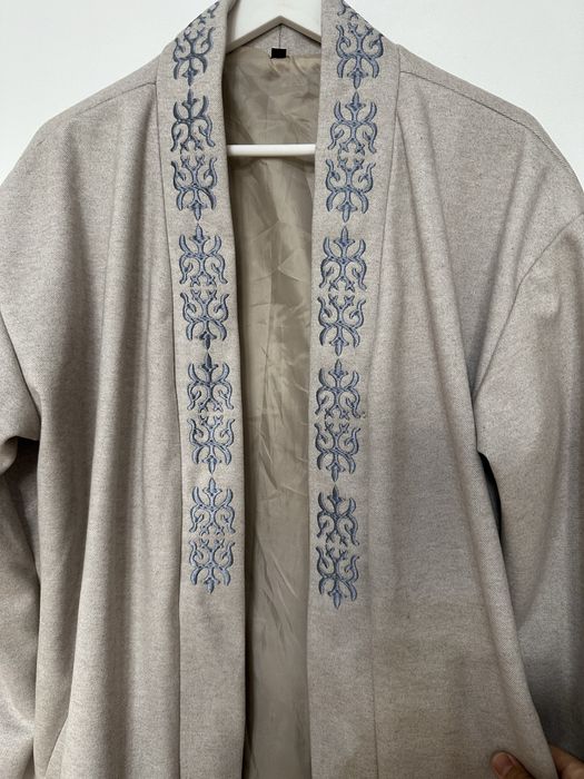 Продается шапан новый