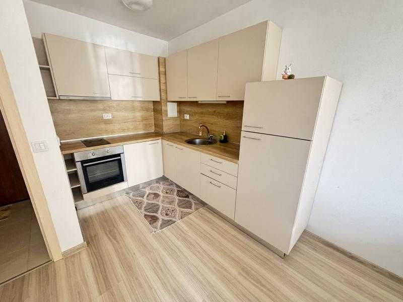 Двустаен апартамент в Сарафово