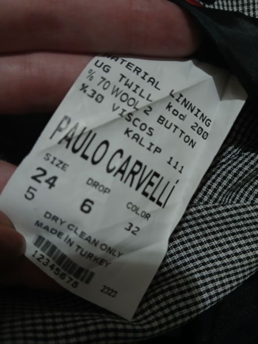 продам костюм для мальчика