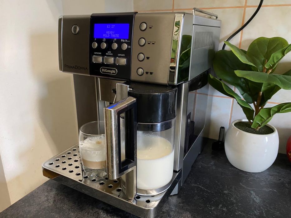 Espressor automat DeLonghi ESAM 6600 Prima Donna