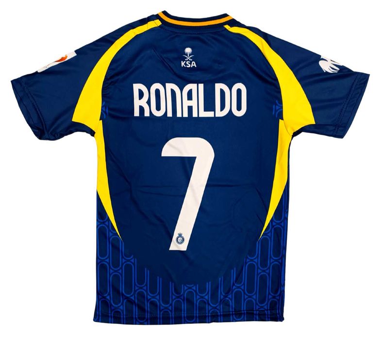 Нови модели детски футболни екипи