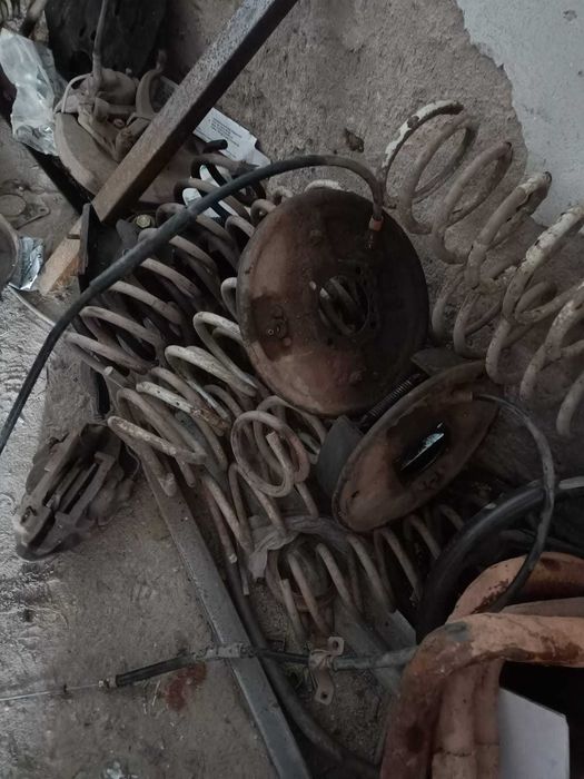 запчасти ваз 2106 и.т.д