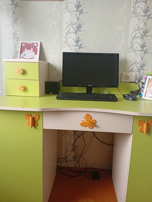 Продам  детский гарнитур