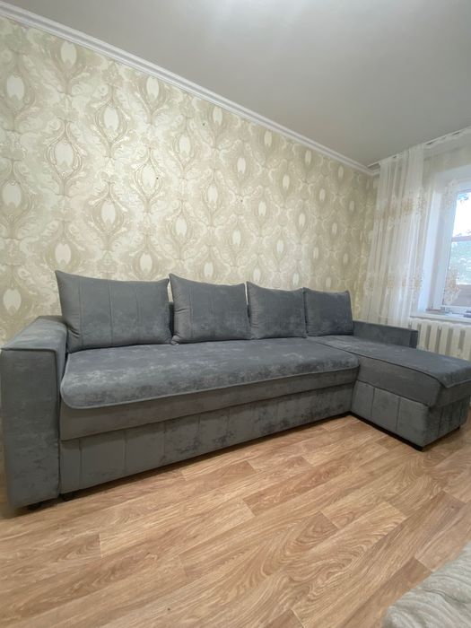 Продам новый диван