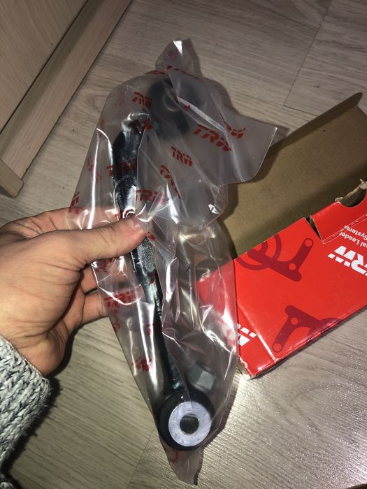 brat bieleta antiruliu TRW