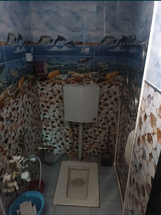 Лайлак маҳаллада 4.7 сотих 4- та хона + ошхона