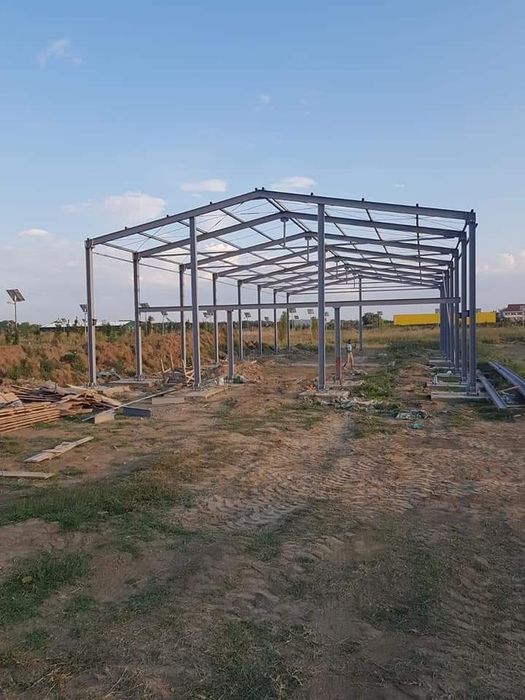 Vand Hale metalice industriale  
- Hale agricole, agrozootehnice depoz