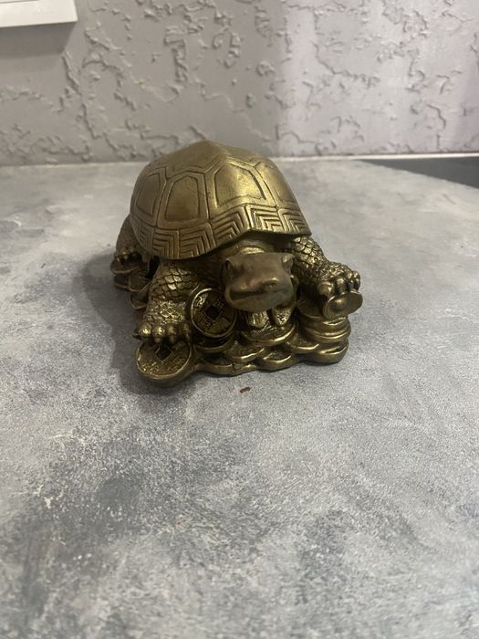 Бронзовые фигурки