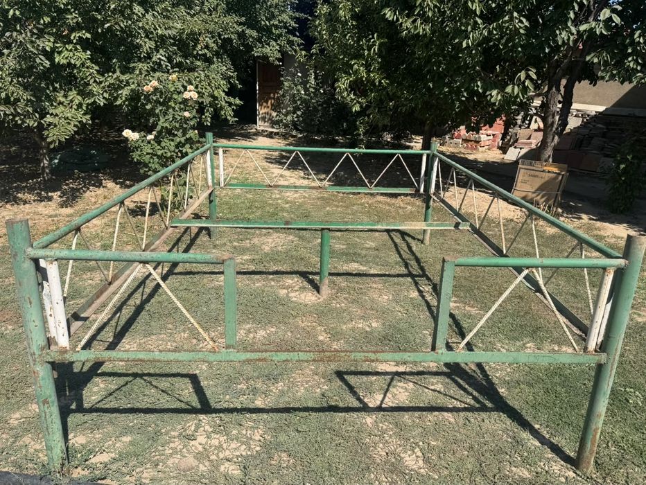 Тапчан в отличном состоянии